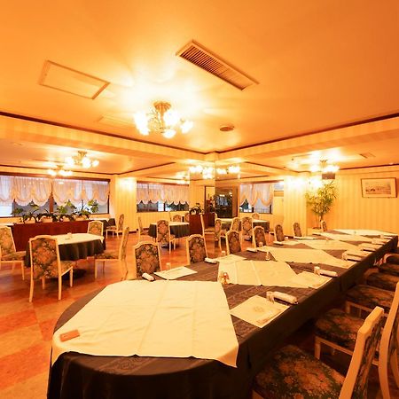 Kochi Prince Hotel Exterior photo